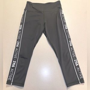 Olive Logo Stripe Light n Tight Hi-Rise 20” Size 8-10